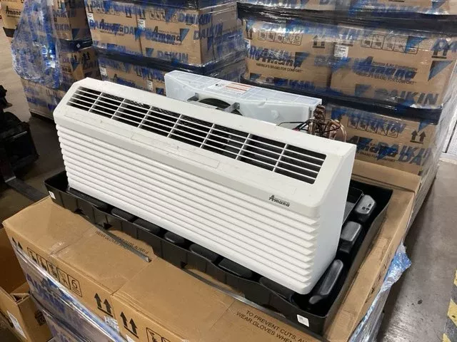 15,000 BTU Packaged Terminal Heat Pump with 1.5 KW Heat, 208-230/60/1,
