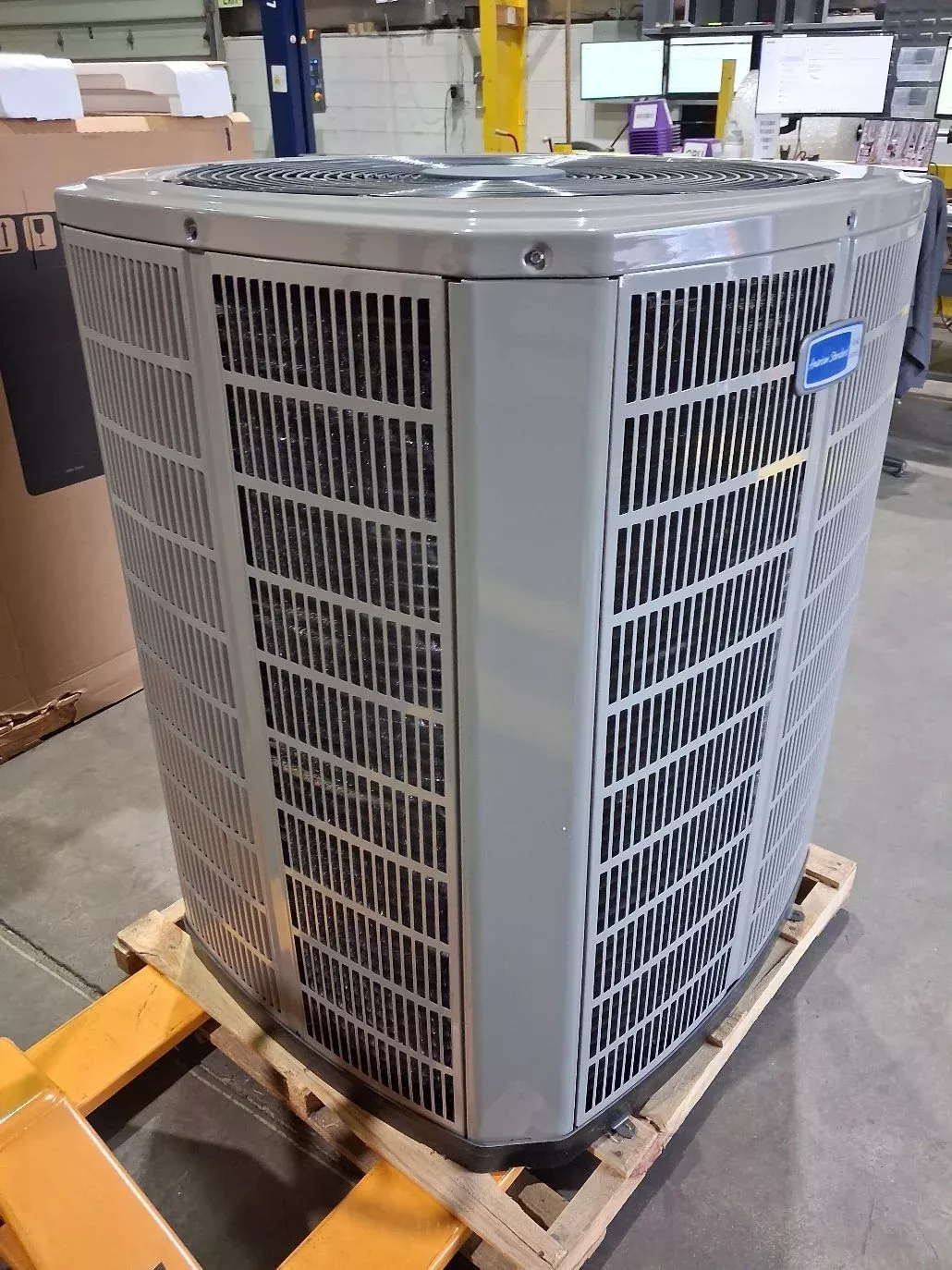 3 Ton Two-Stage Split-System Air Conditioner 208-230/60/3 R410A 17 SEE
