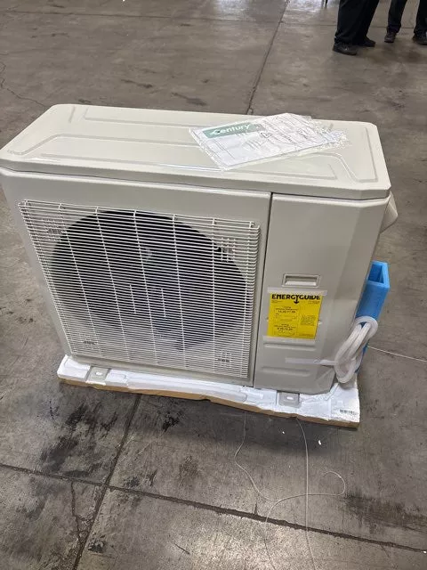 30,000 BTU Single-Zone Outdoor Inverter Heat Pump Mini Split Unit, 16.