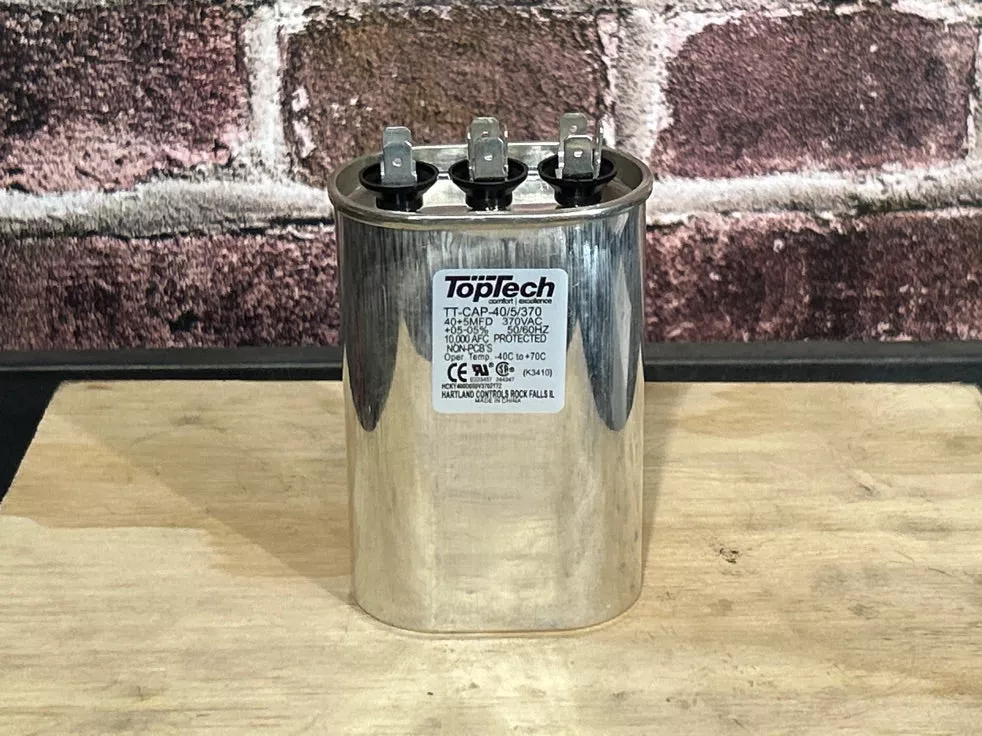 370 VAC, 40+5MFD 50/60 Hz, Oval Capacitor