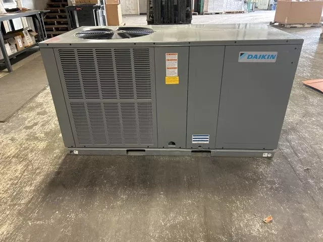 5 Ton Two-Stage Horizontal Packaged Air Conditioning Unit, 13.4 SEER2,