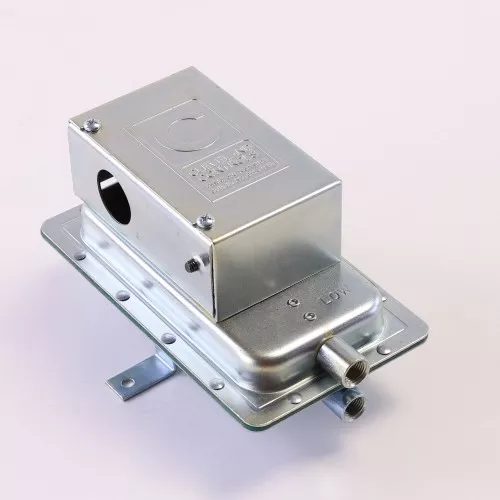 Cleveland Controls AFS-145 Air Pressure Sensing Switch, SPDT, 0.05"–12" w.c.