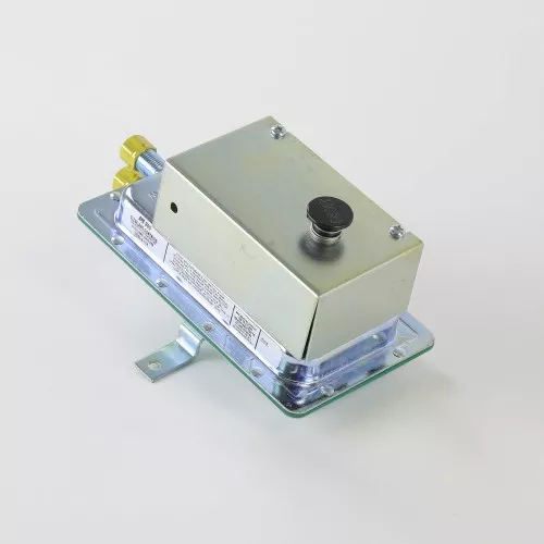 Cleveland Controls AFS-305 Air Pressure Sensing Switch, SPDT, Manual Reset