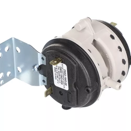 Cleveland Controls DNS2-1943-00 2-Stage Duct Pressure Switch .20/.40" W.C.