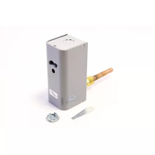 Copeland 11B18-101 Open High 100/240°F Temperature Controller 5/45°F Diff